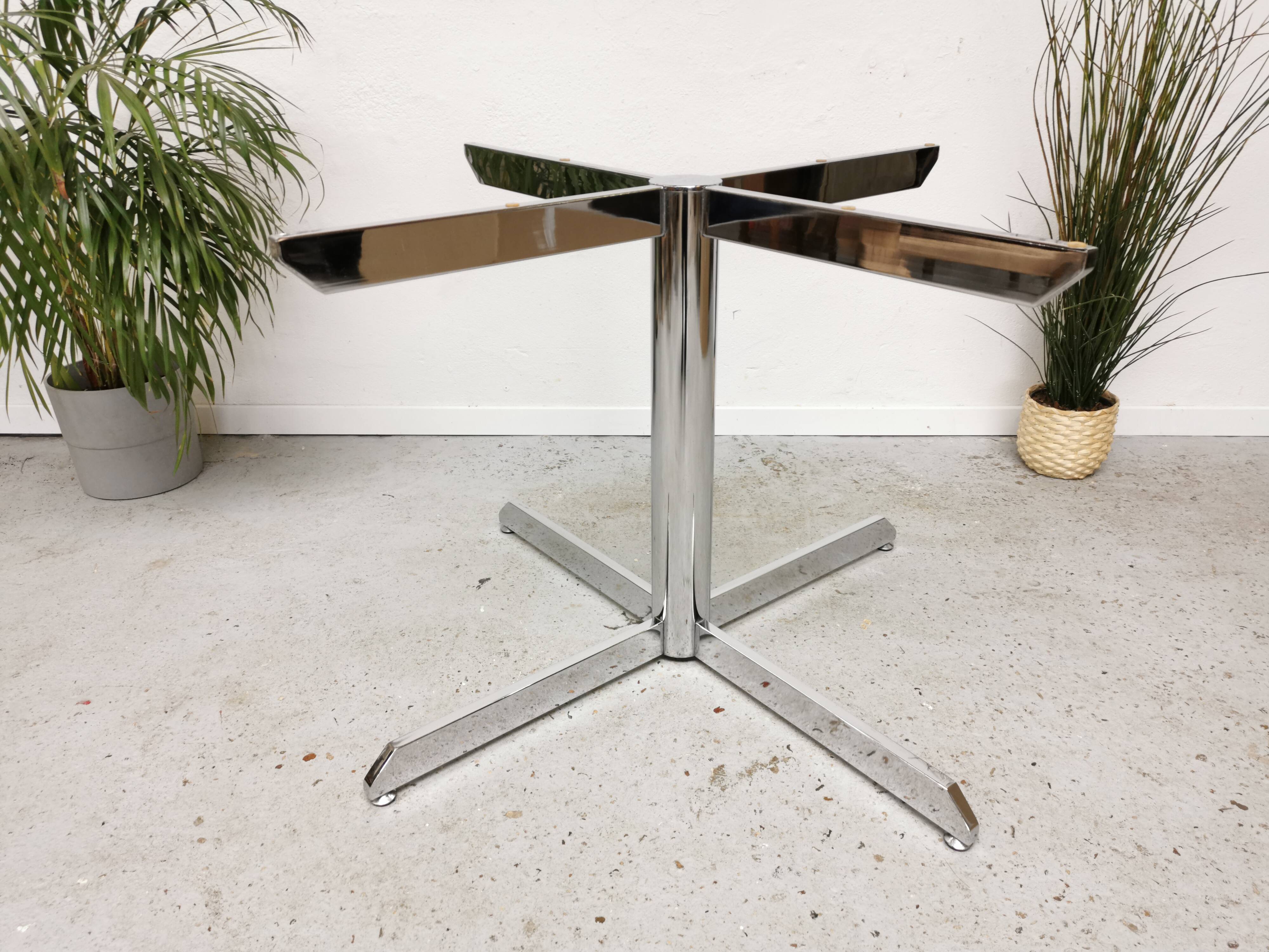 Roche Bobois marble table