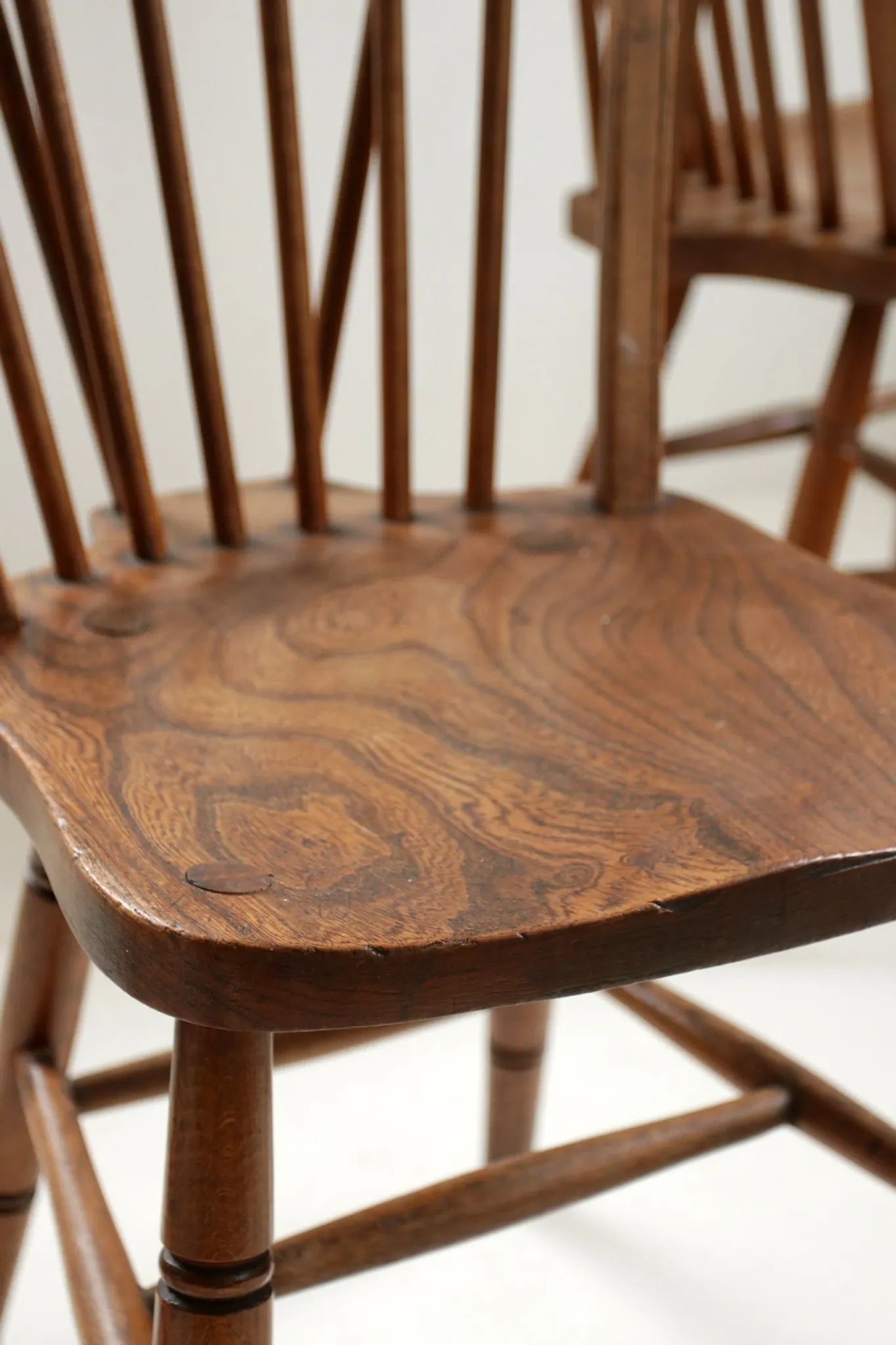 Set of 4 19th-century British military Windsor chairs – WD stamped