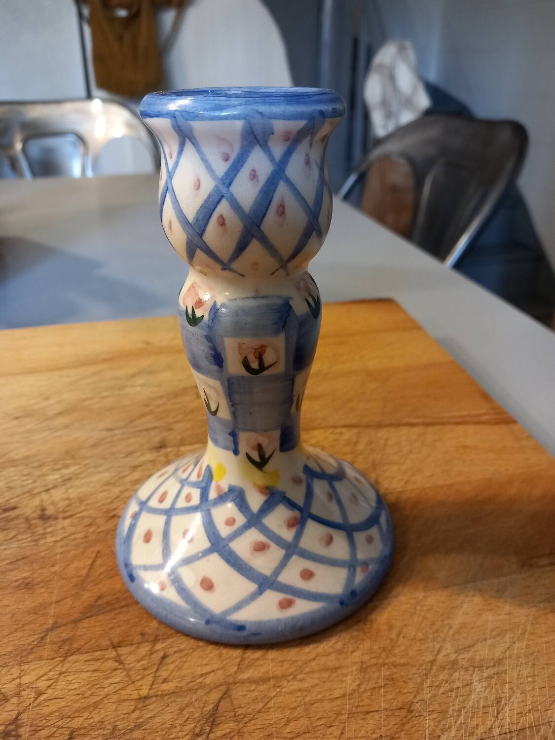 Ceramic candle holder