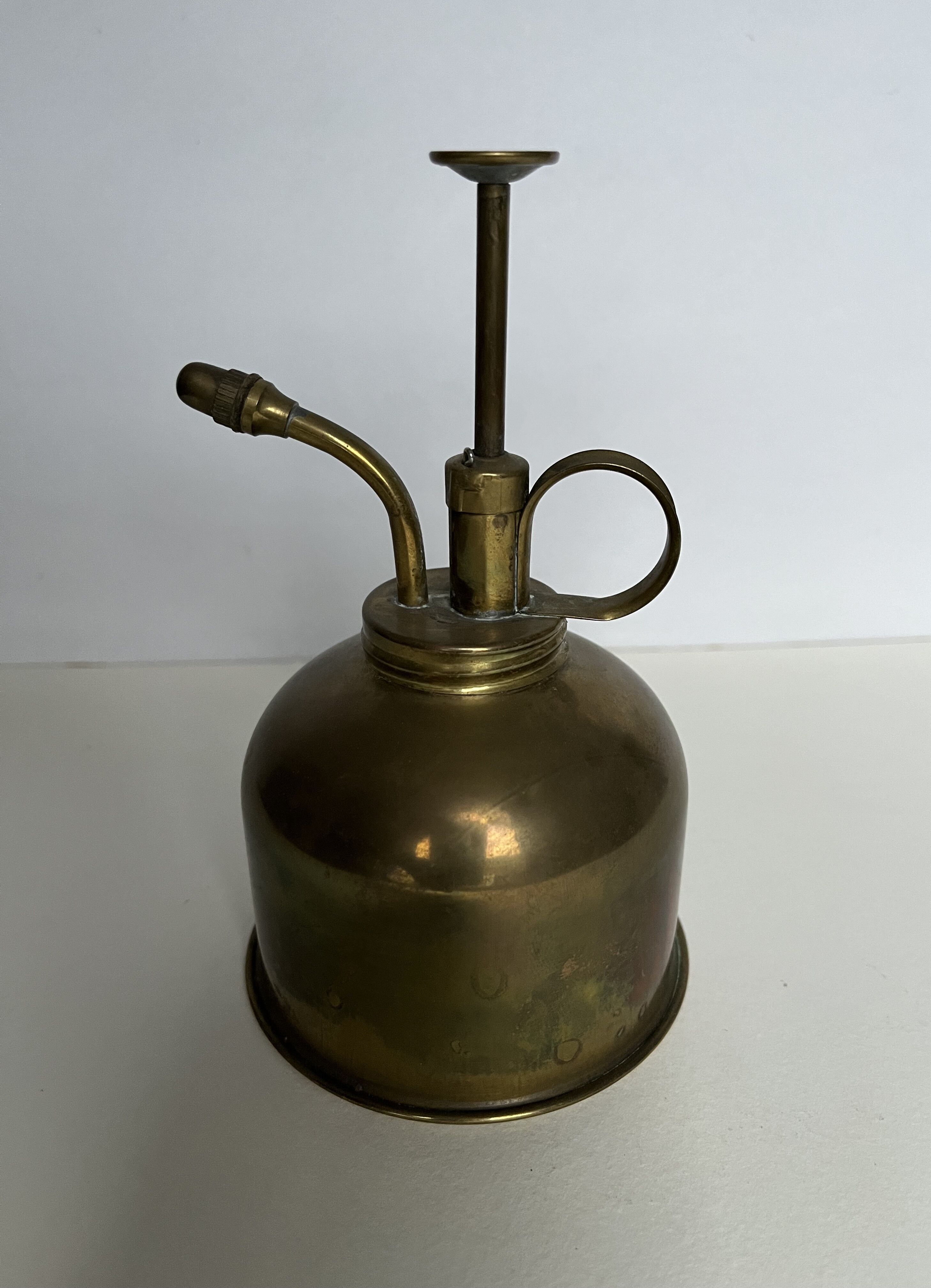 Vaporisateur en laiton