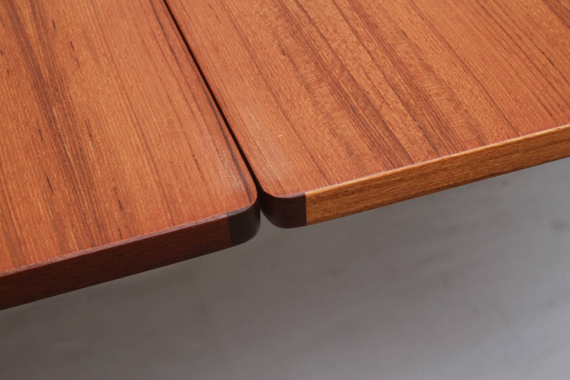 1960s dining table in teak