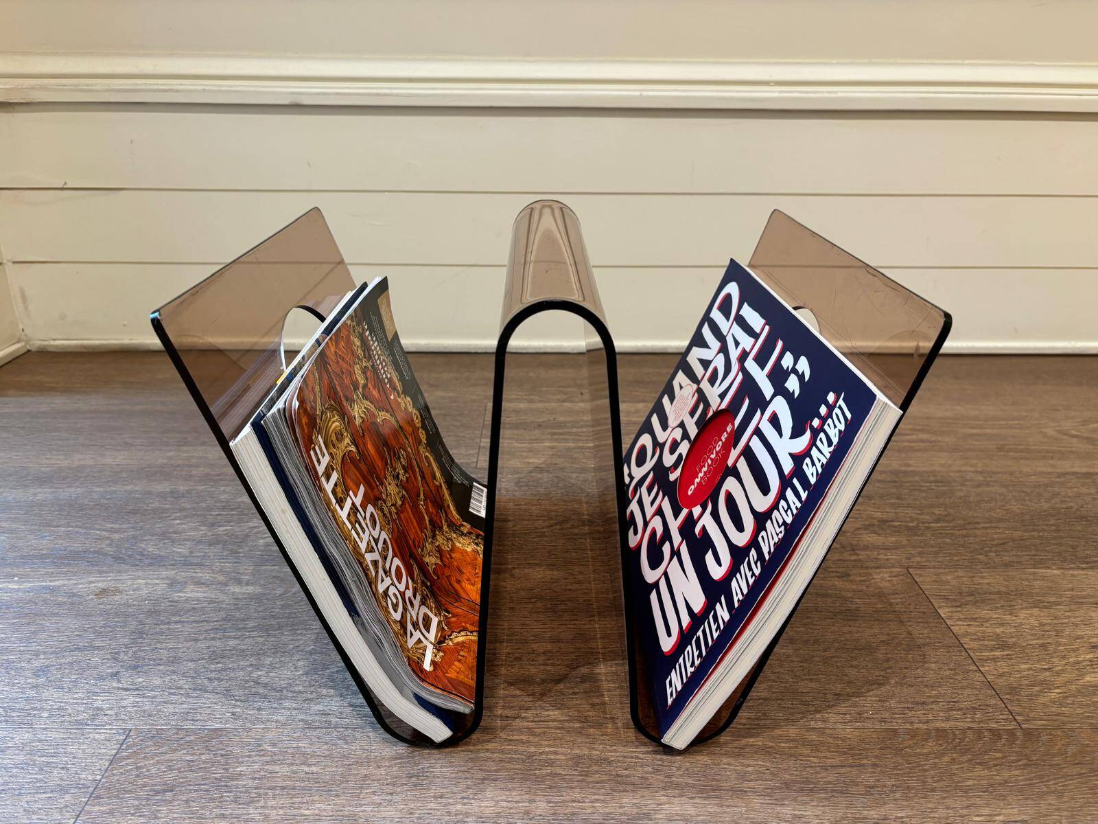 Magazine rack