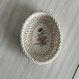 Small twisted porcelain bowl