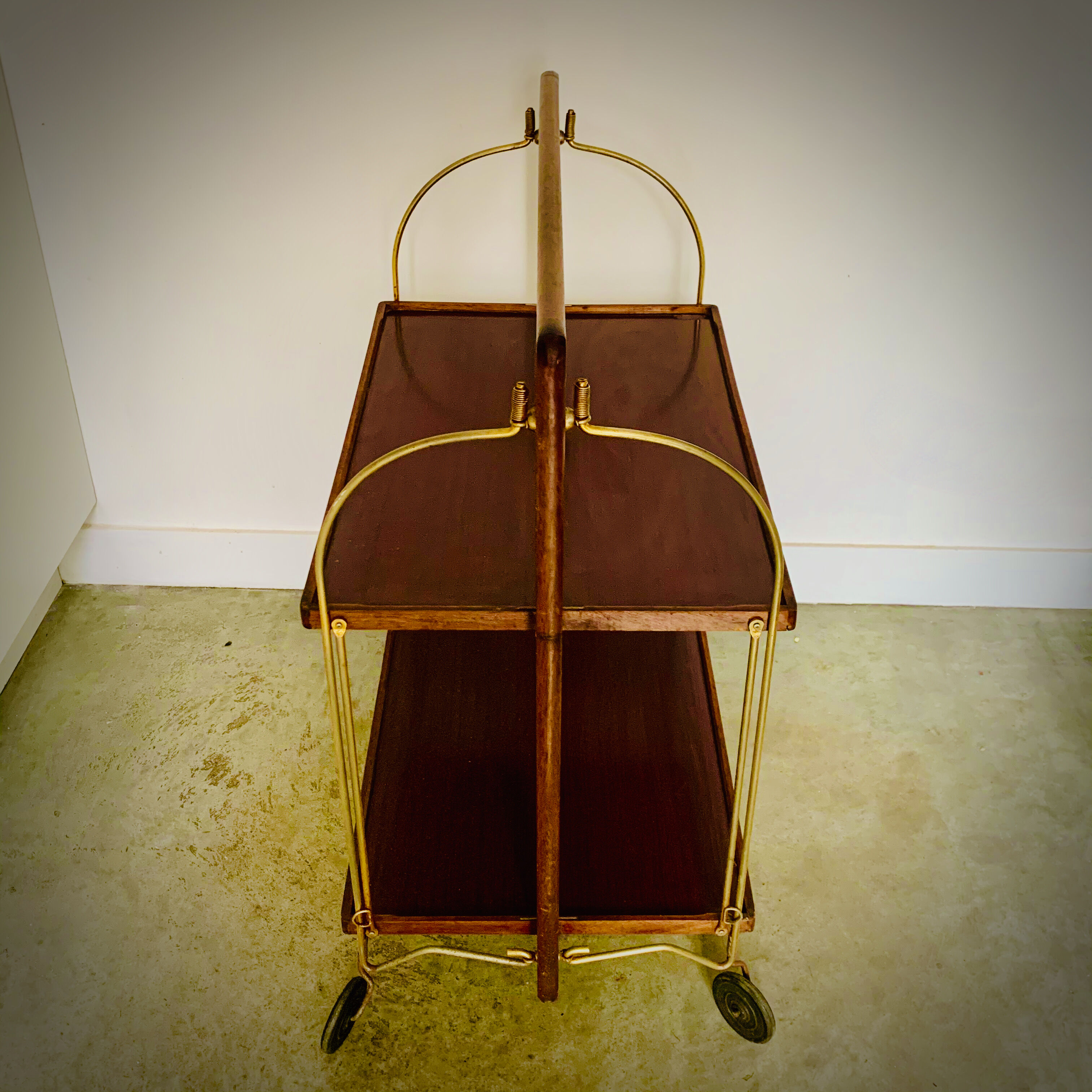 Marie-Françoise Mondineu's 2-plated rolling and folding dessert for Bocado