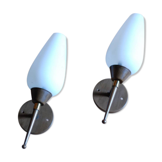 Paire d'appliques en laiton et opaline années 50-60