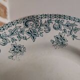 7 assiettes plates modèle Jane à décor floral vert foncé Saint-Amand