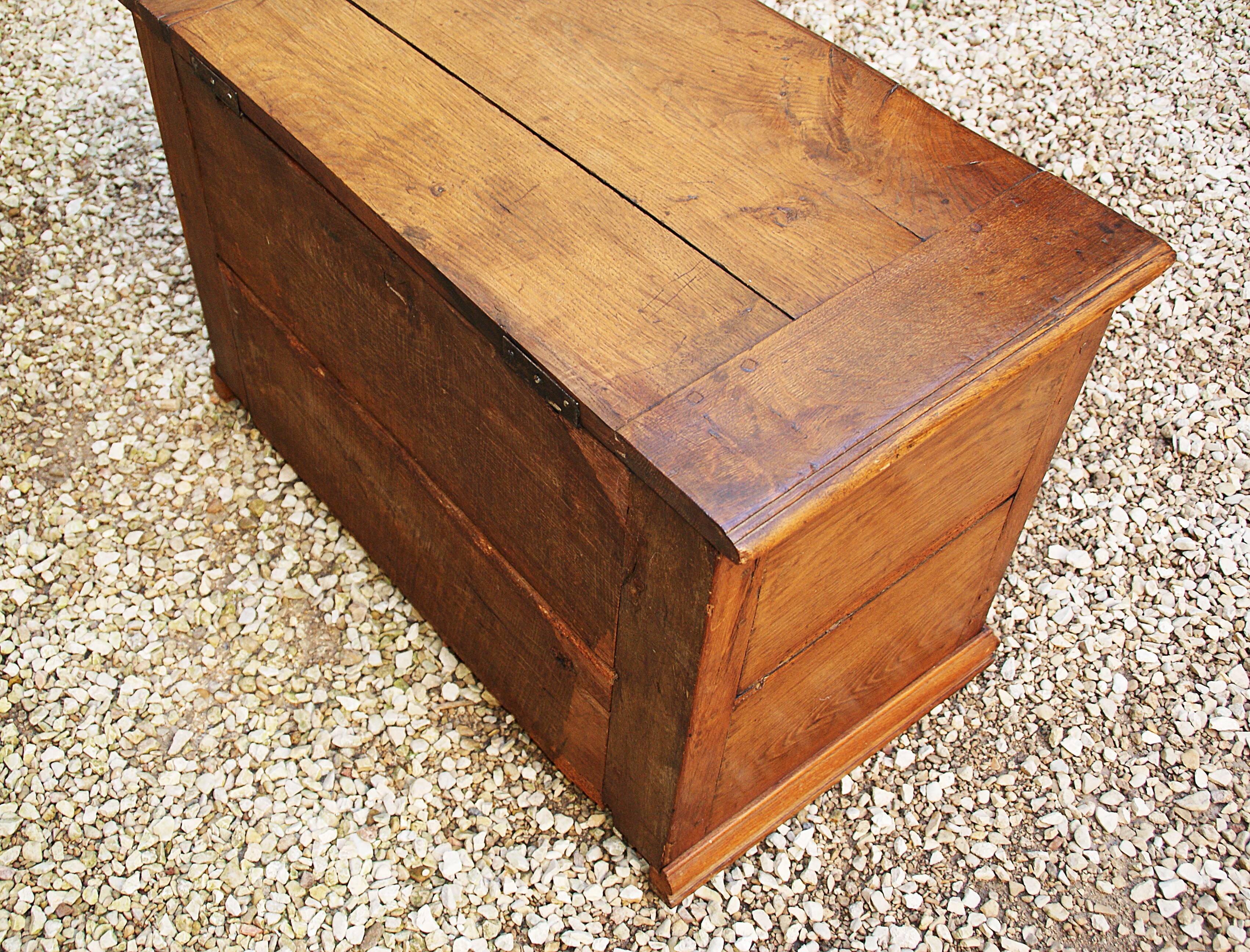 Small Chest Louis XIV - XVIII Century