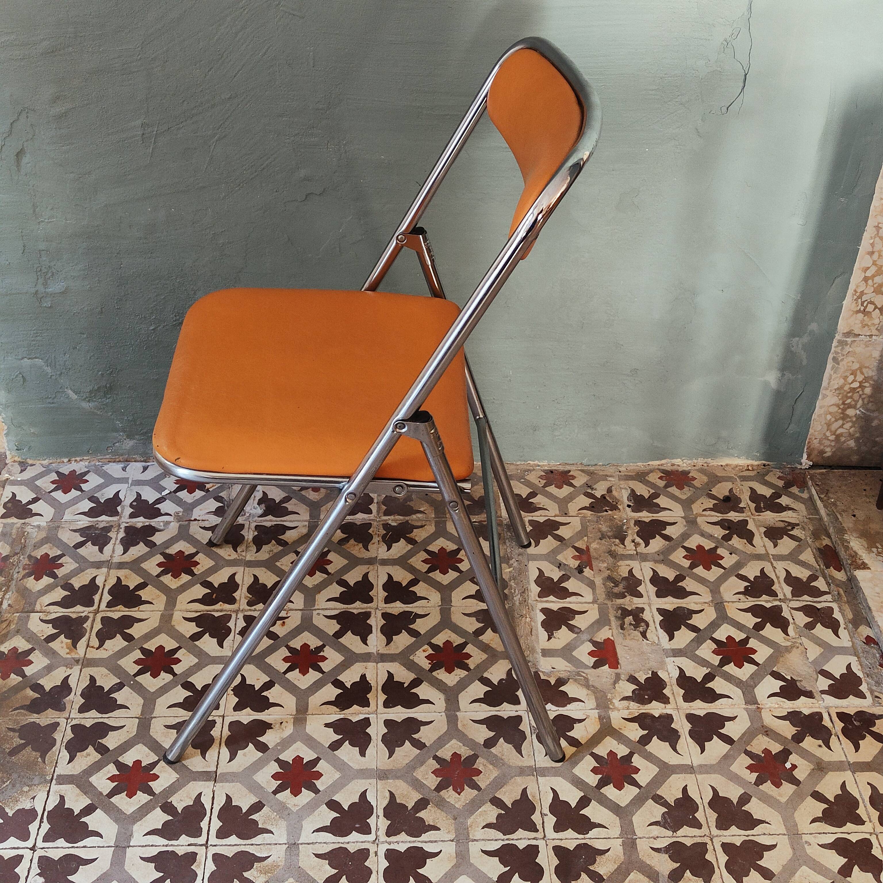 Set of 6 Souvignet chairs