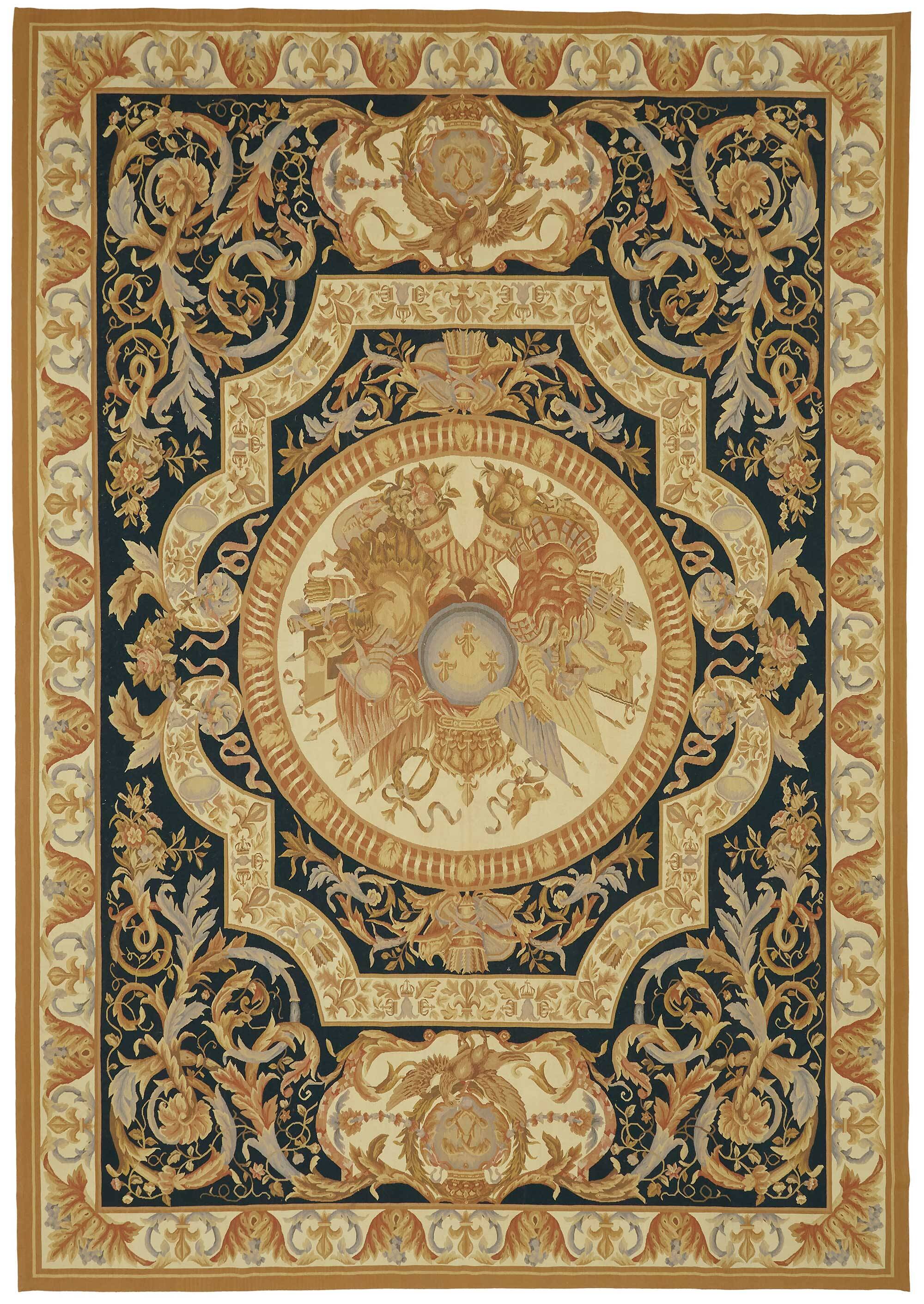 Handmade European Vintage Aubusson Kilim 304 cm x 433 cm