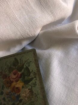 Winegrower's tablecloth, old linen, bedding