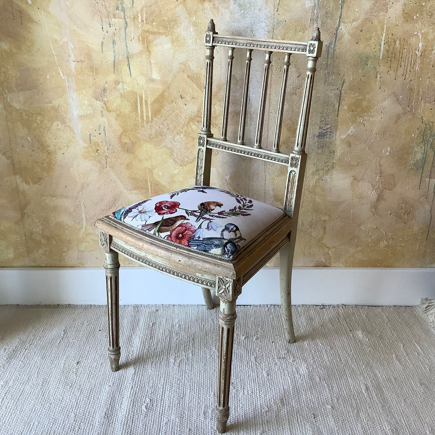 Louis XVI flying chair