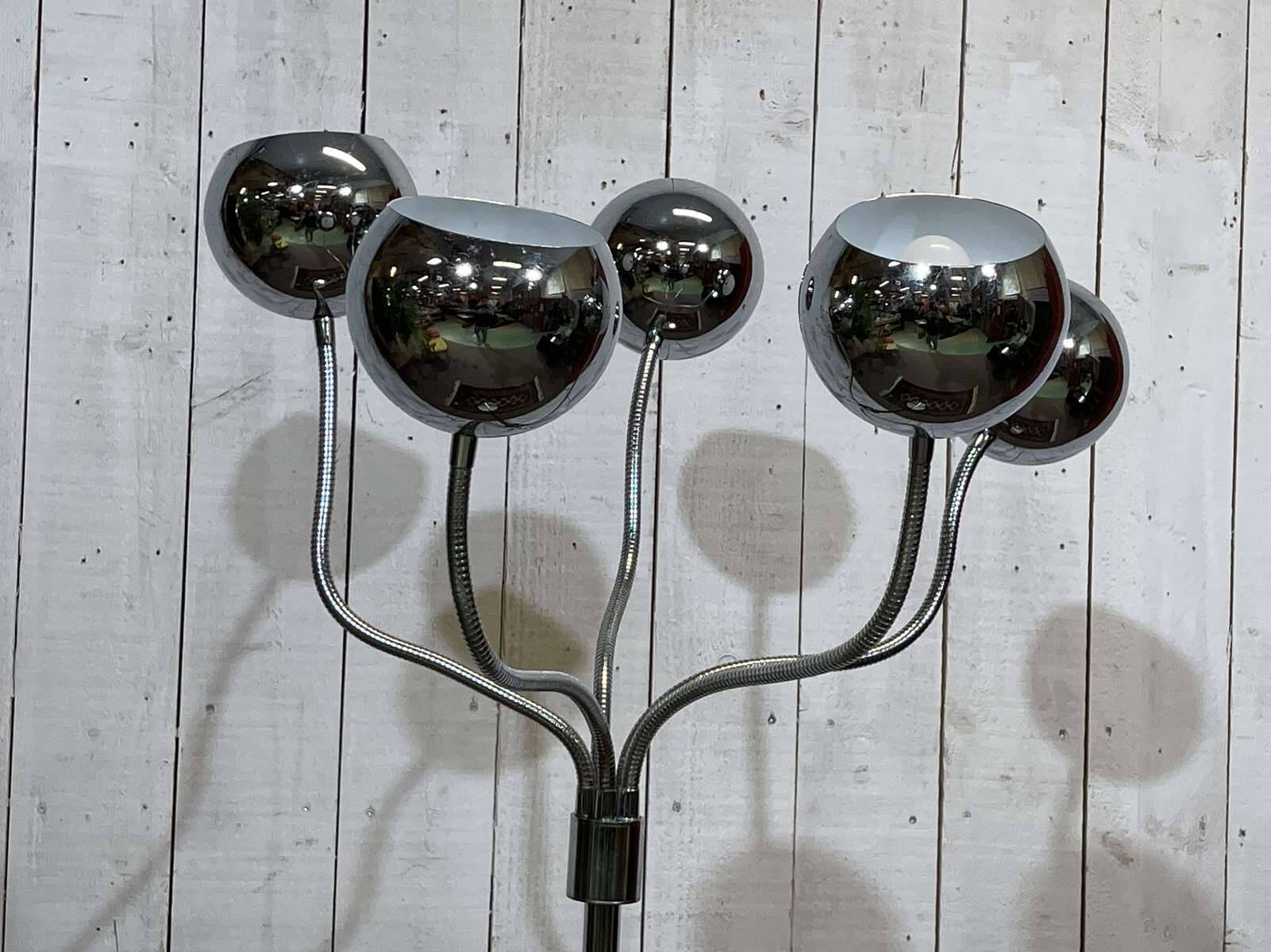 1980s chrome floor lamp with 5 adjustable branches