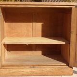 Low furniture two doors in solid oak