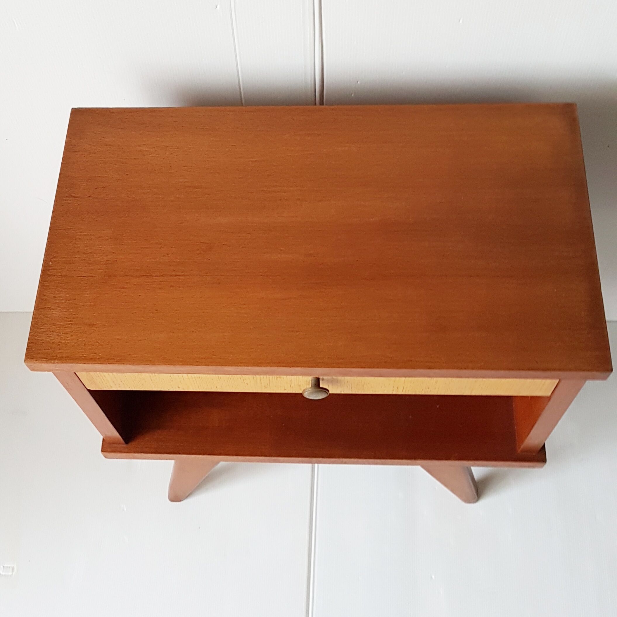 Bedside table of the 60s with compass feet