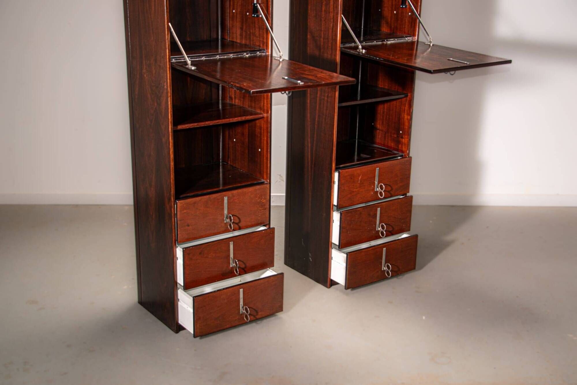 Pellicano series book cases by Vittorio Intorini for Saporiti circa 1970