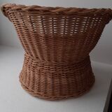 Wicker armchair for doll