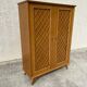Armoire en bois style rotin