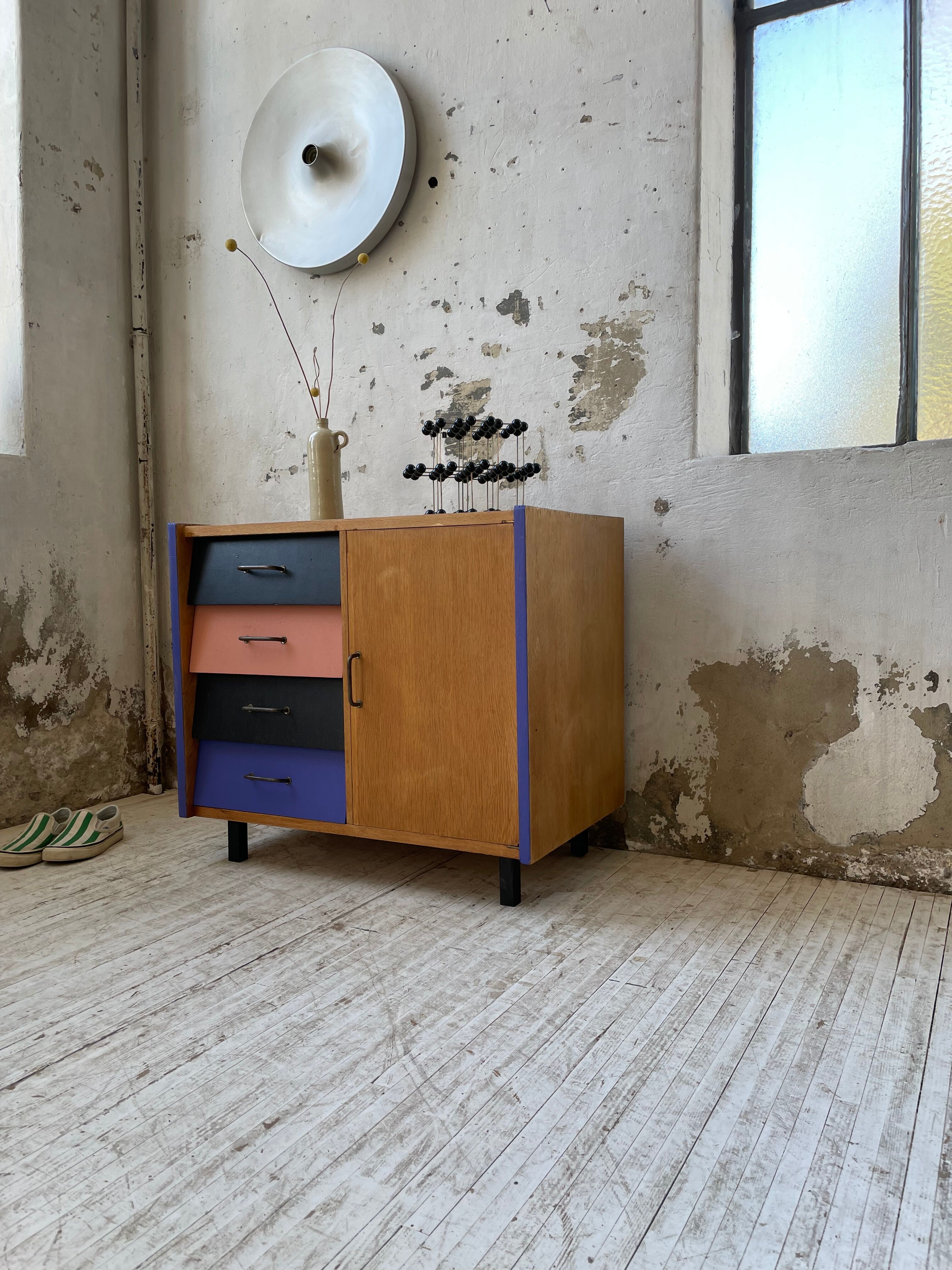Meuble commode colorée années 60