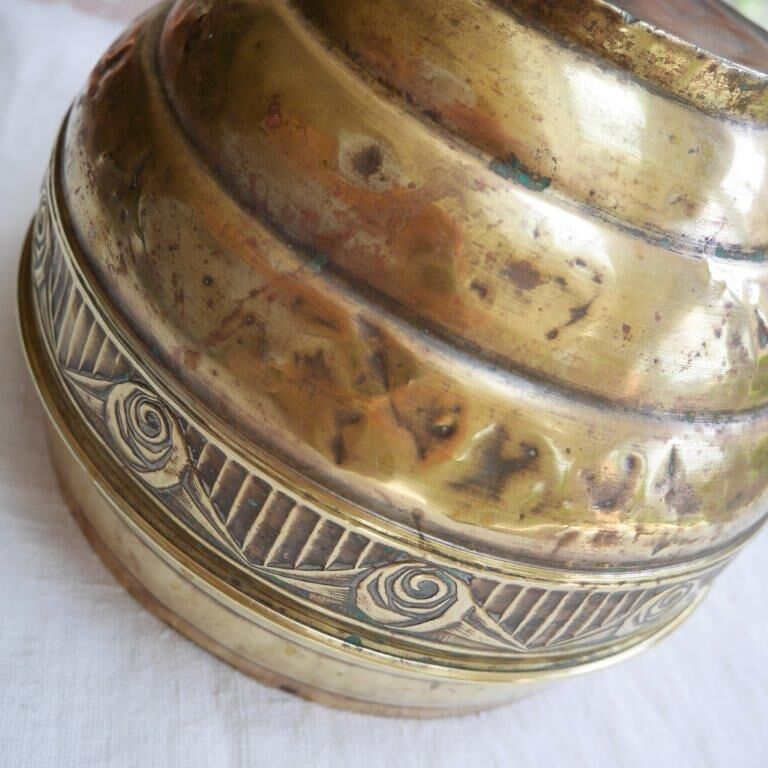 Set of 2 brass pot covers
