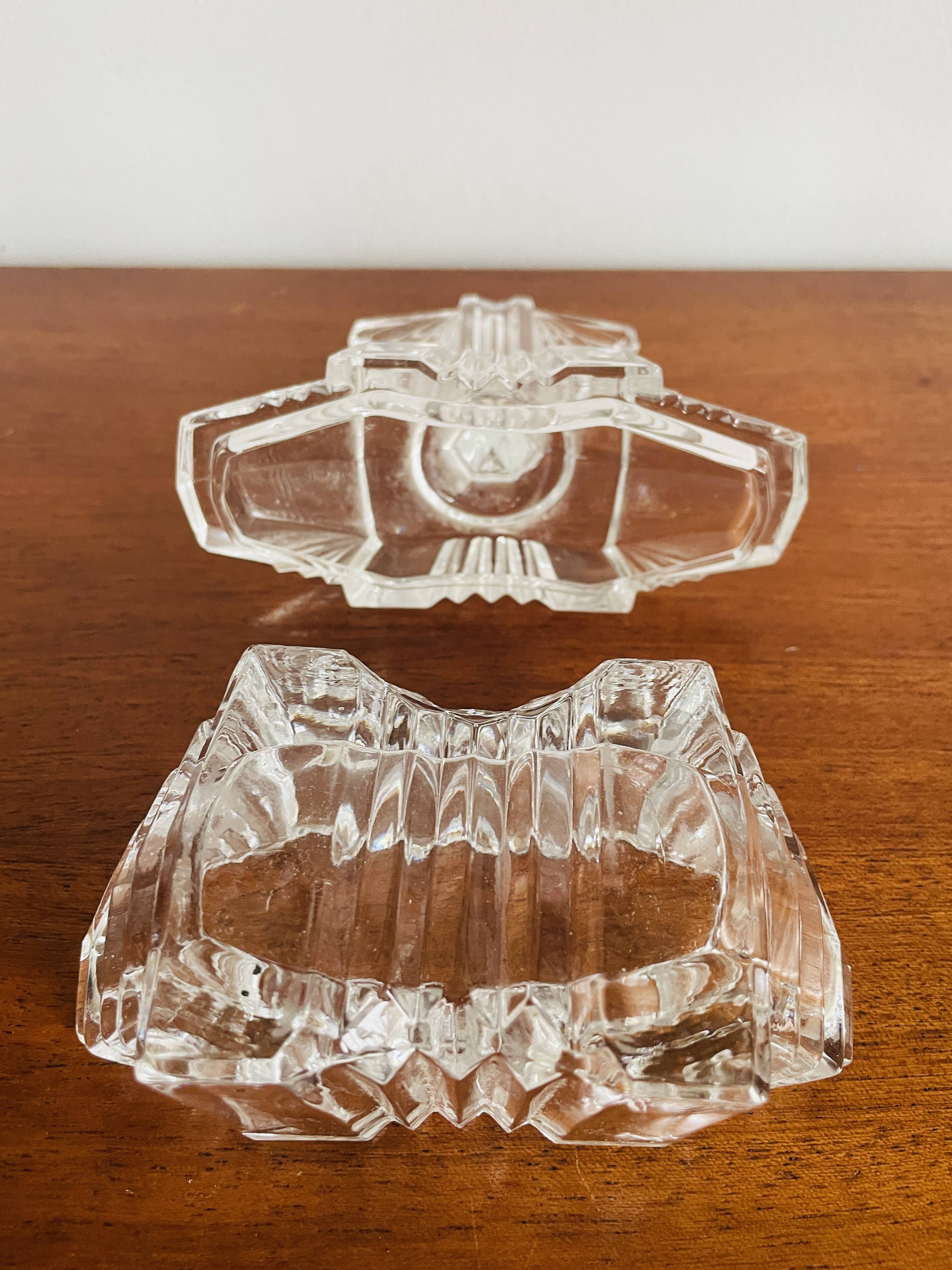 Art Deco glass jewelry box from the 1930s