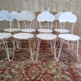 Suite de 8 chaises de jardin en fer forgé