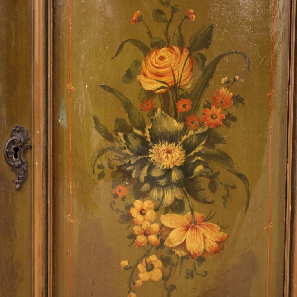 Painted corner cupboard in Venetian style of the 20th century