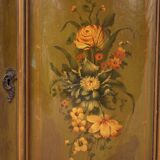 Painted corner cupboard in Venetian style of the 20th century