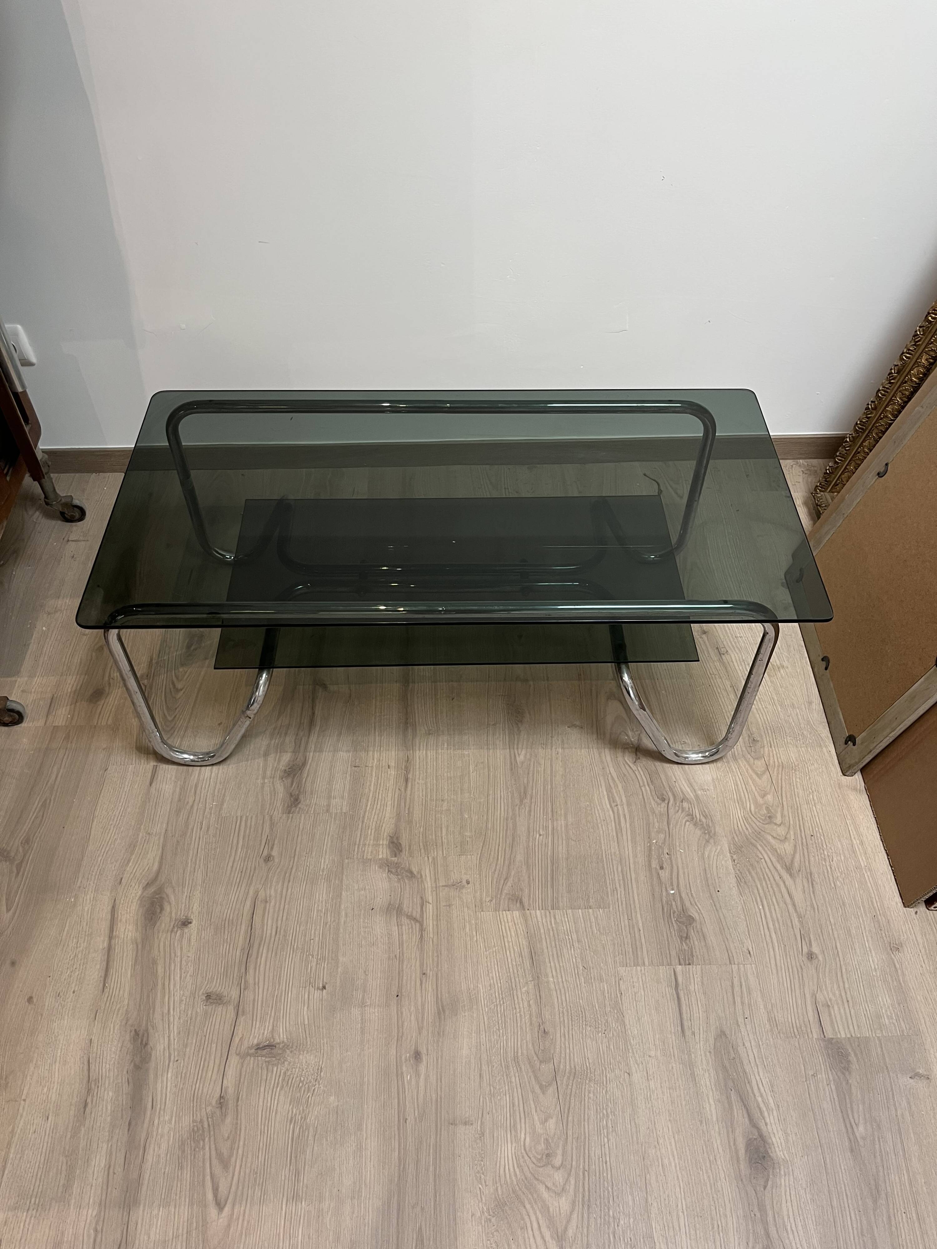 Coffee table in chrome metal and smoked glass design from the 70s