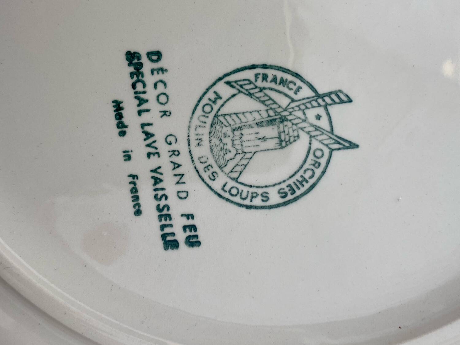 Orchies Moulin des Loup dessert plates