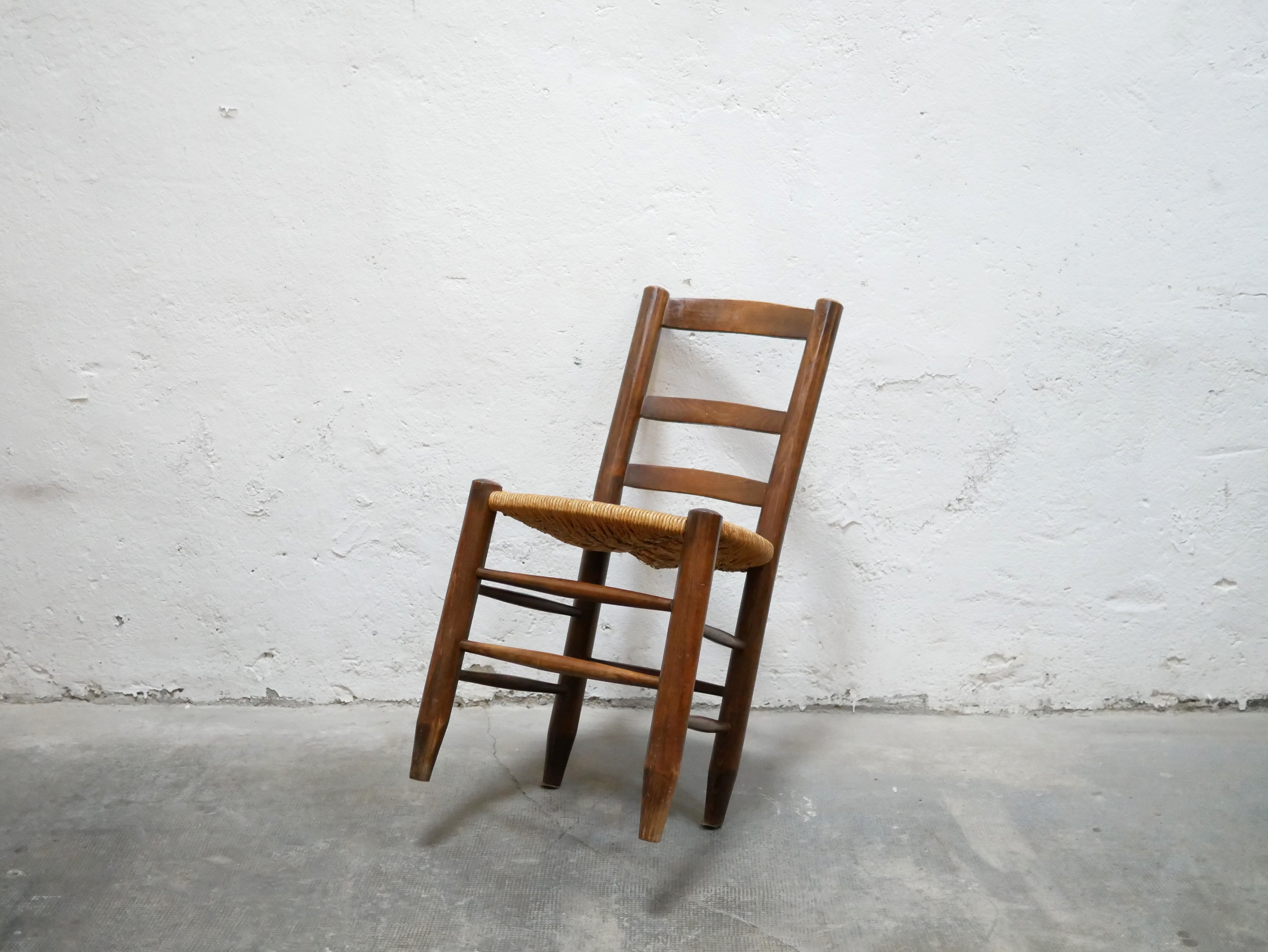 Antique mulched wooden country chair