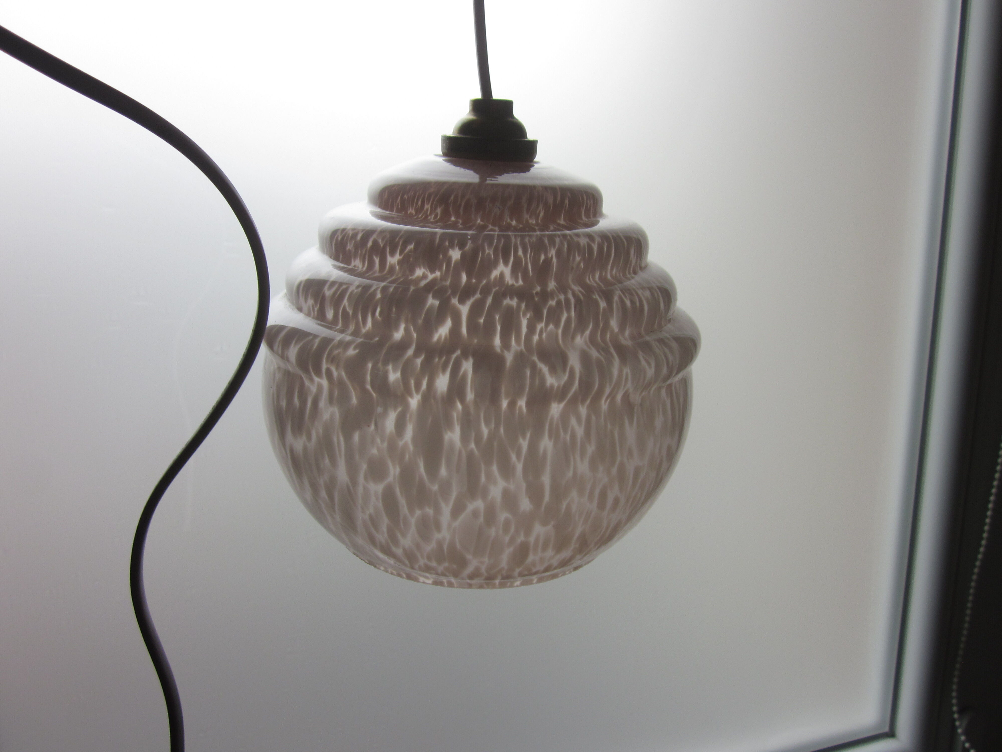 Pink clichy glass walk-in hanging