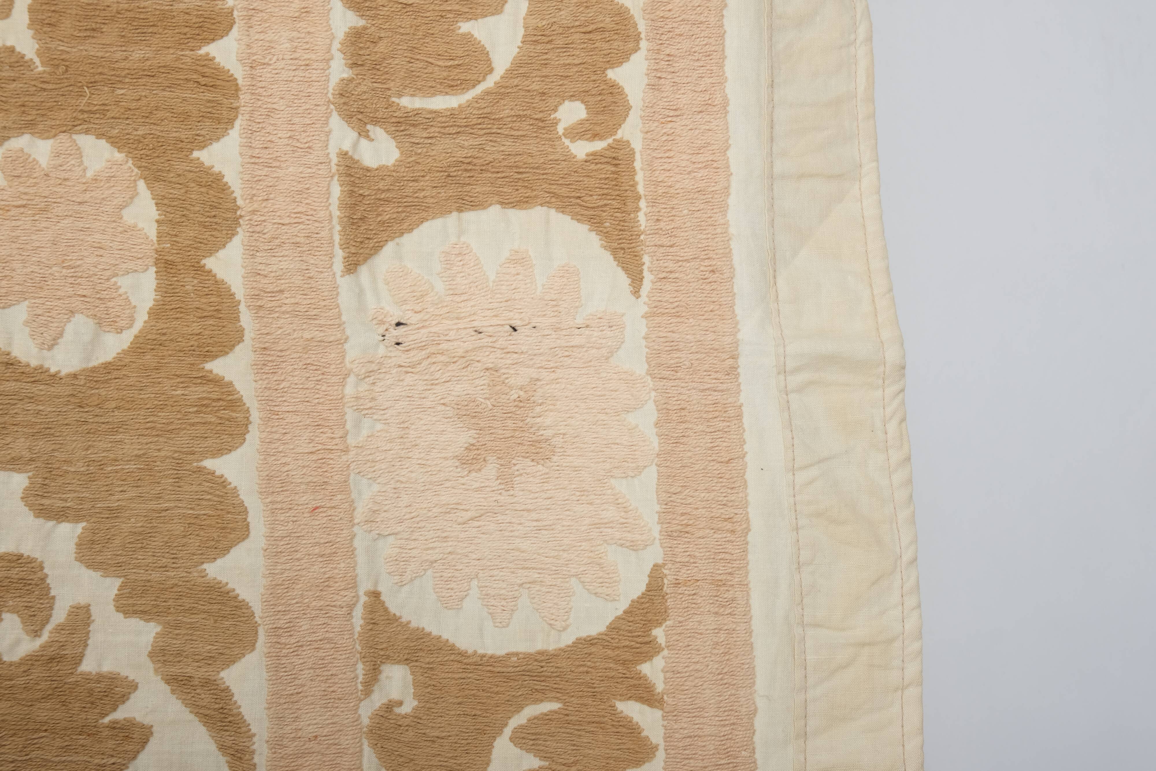 Suzani tapestry 210x340 cm