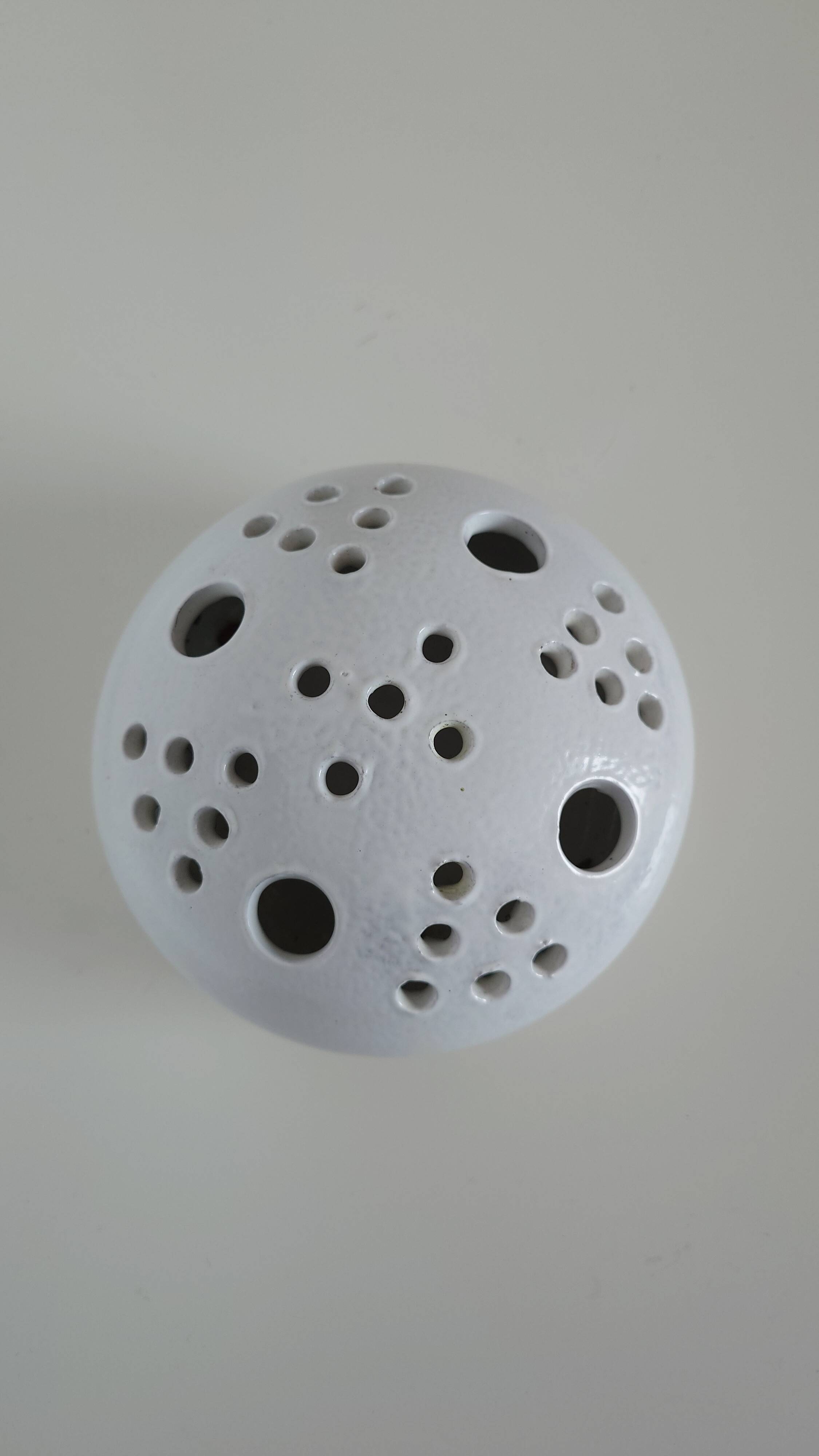 Centrepiece, white ceramic flower holder signed.