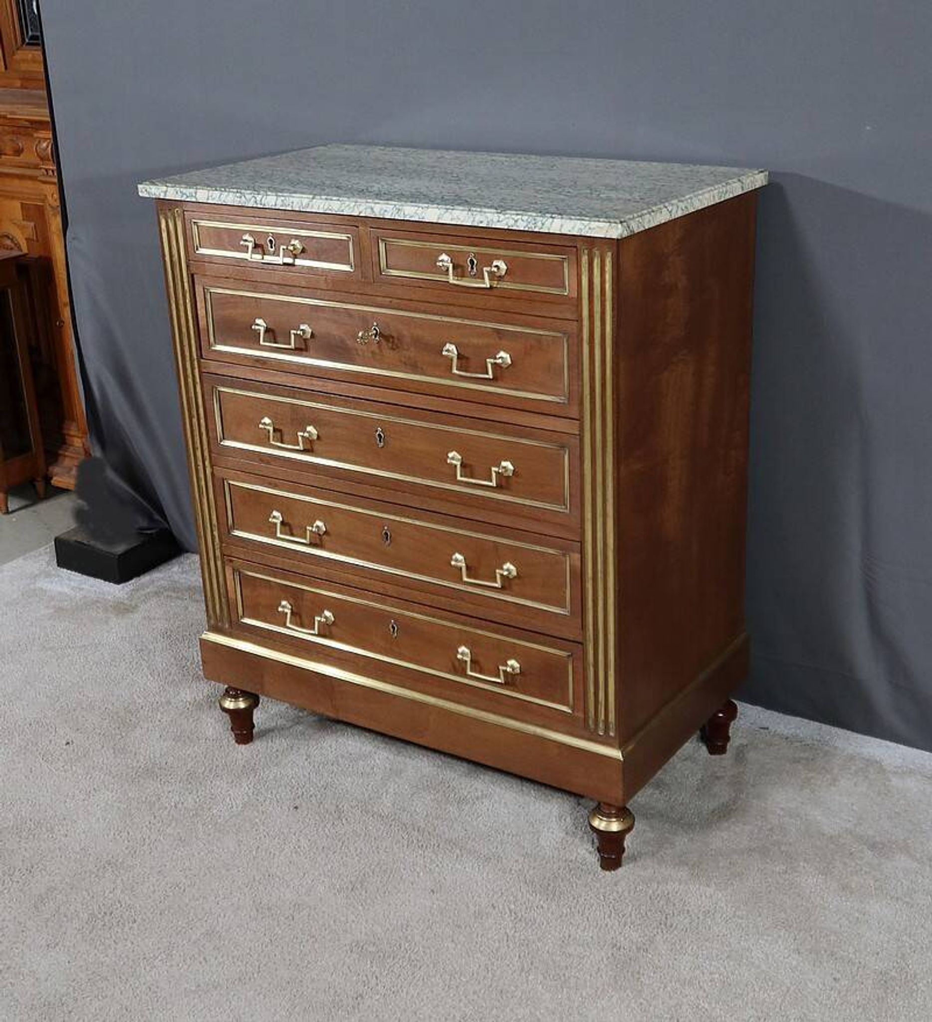 Commode Chiffonnière en Acajou, style Louis XVI – Milieu XXe