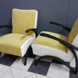 Paire de fauteuils de Jindrich Halabala