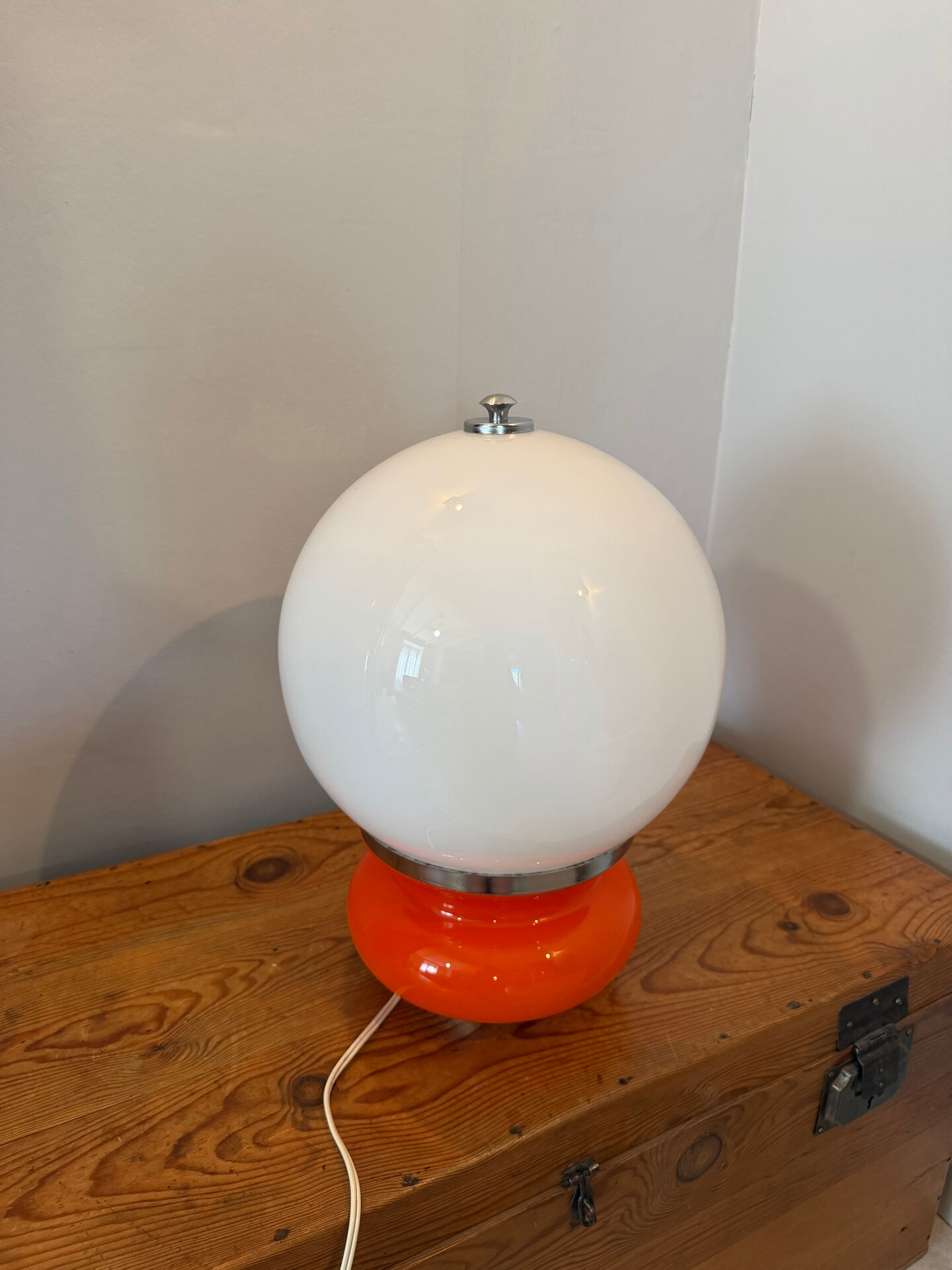 Space age design table lamp in Murano glass by Carlo Nason