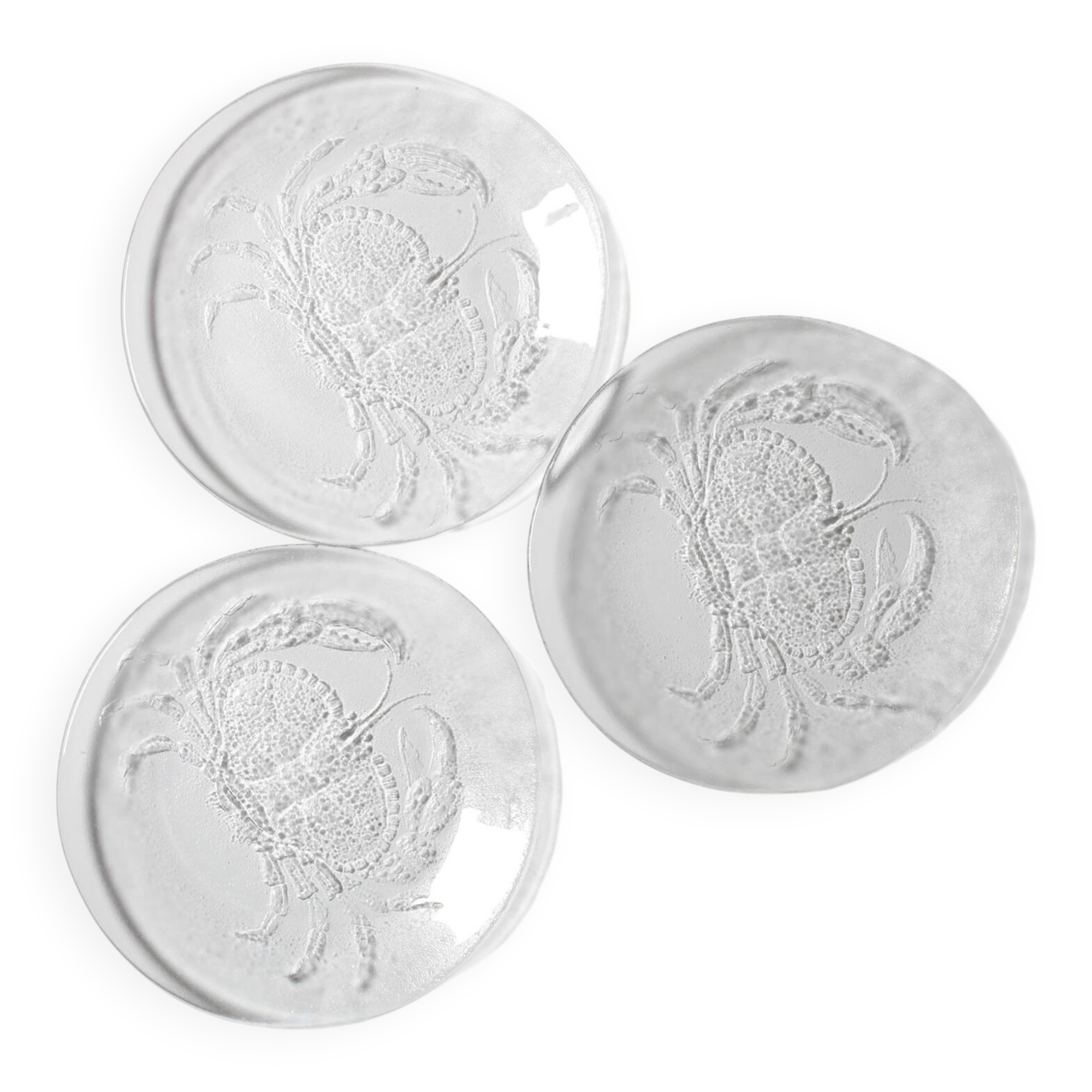 3 assiettes en verre Kosta Boda, décor de crabe, Suède années 1970