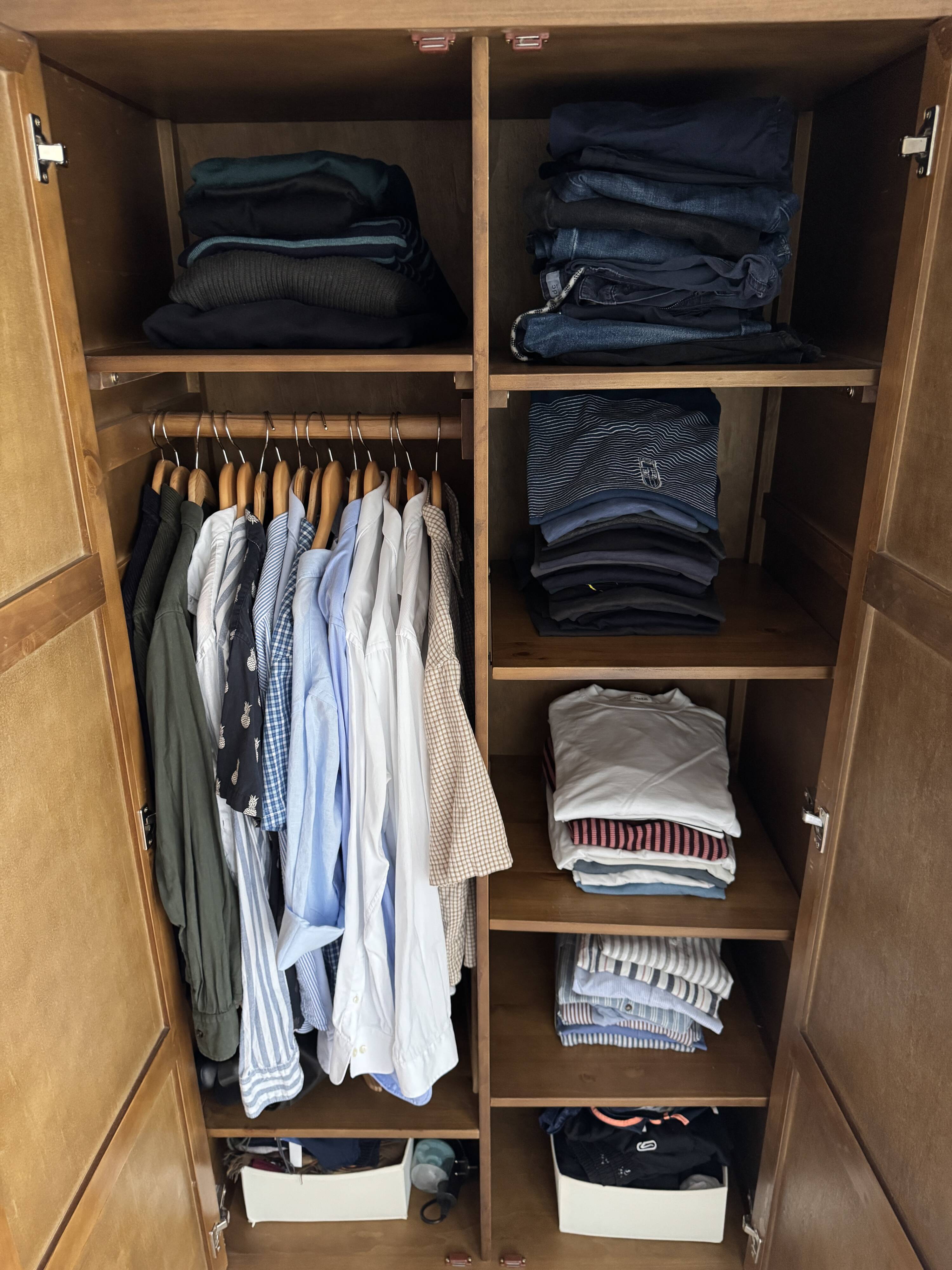 Armoire 2 portes en pin massif