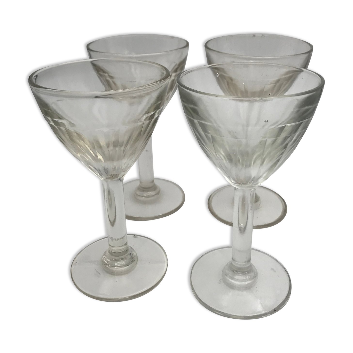 4 vintage aperitif glasses