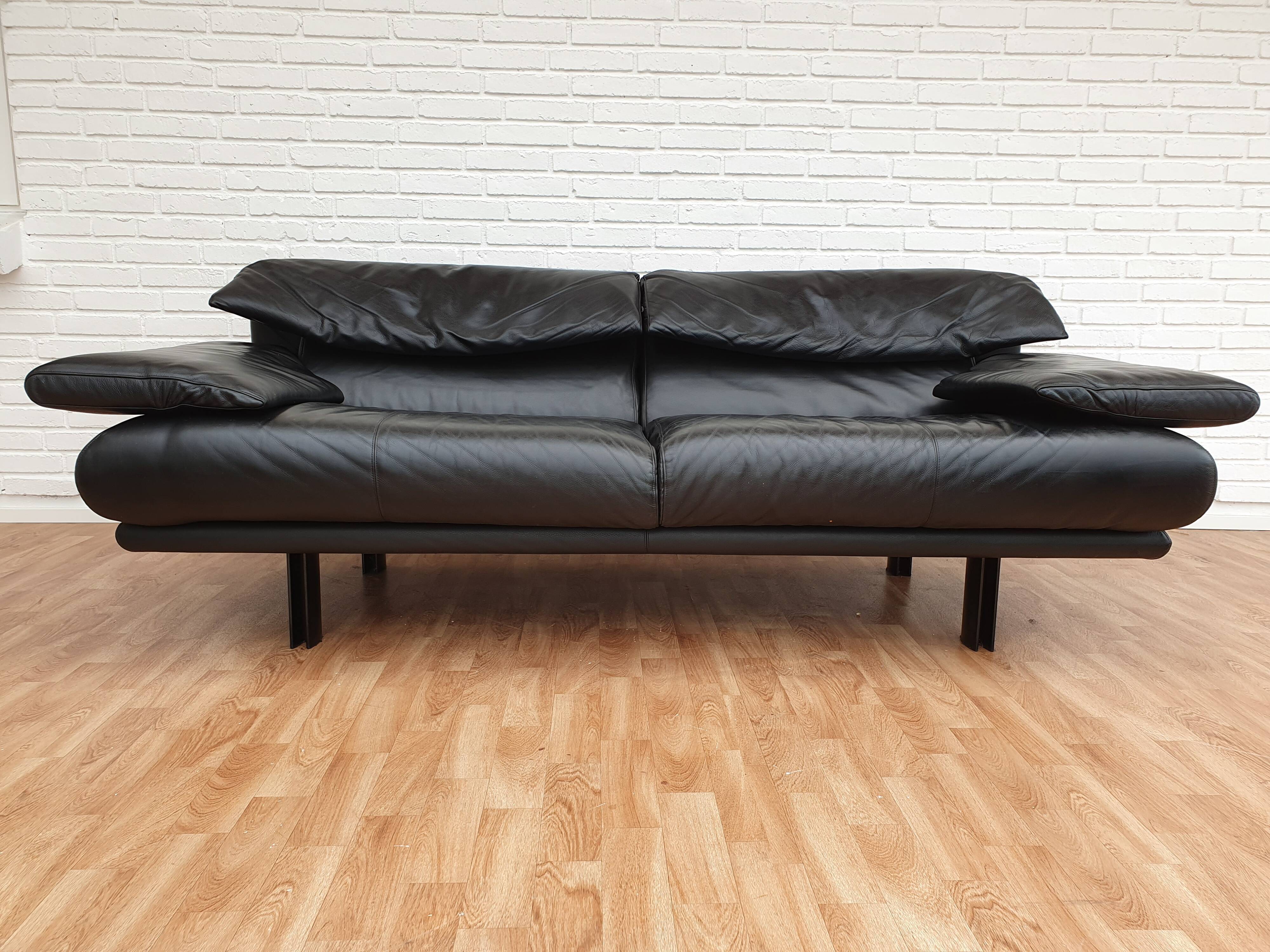 Sofa model "Alanda" by Paolo Piva for B-B Italia