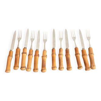 Dessert forks and knives