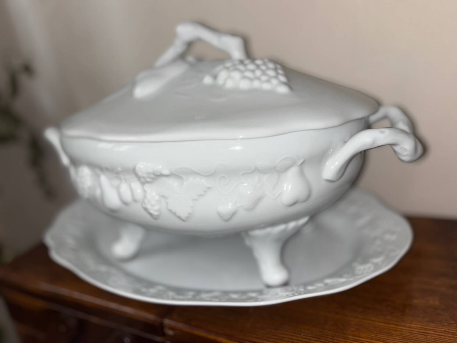 Vegetable soup tureen porcelain PH Deshoulièrrs