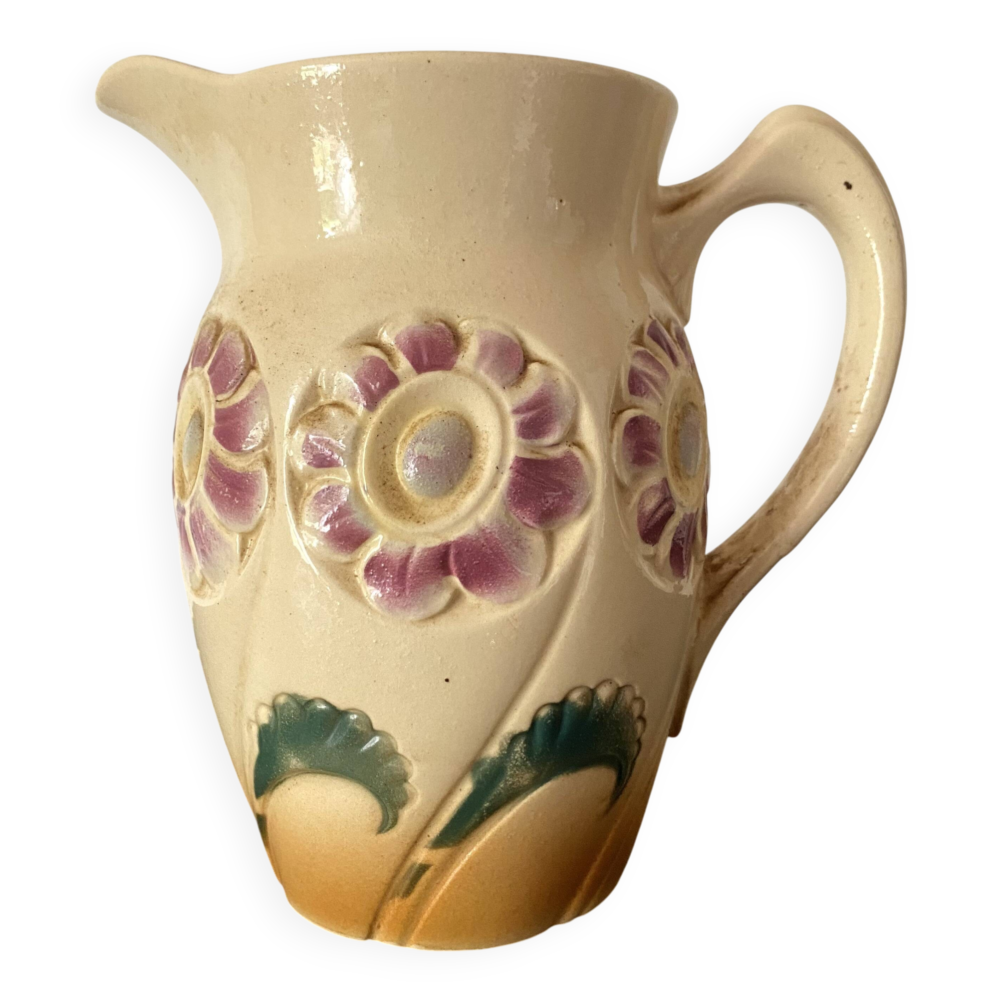 Pichet en barbotine fleurs