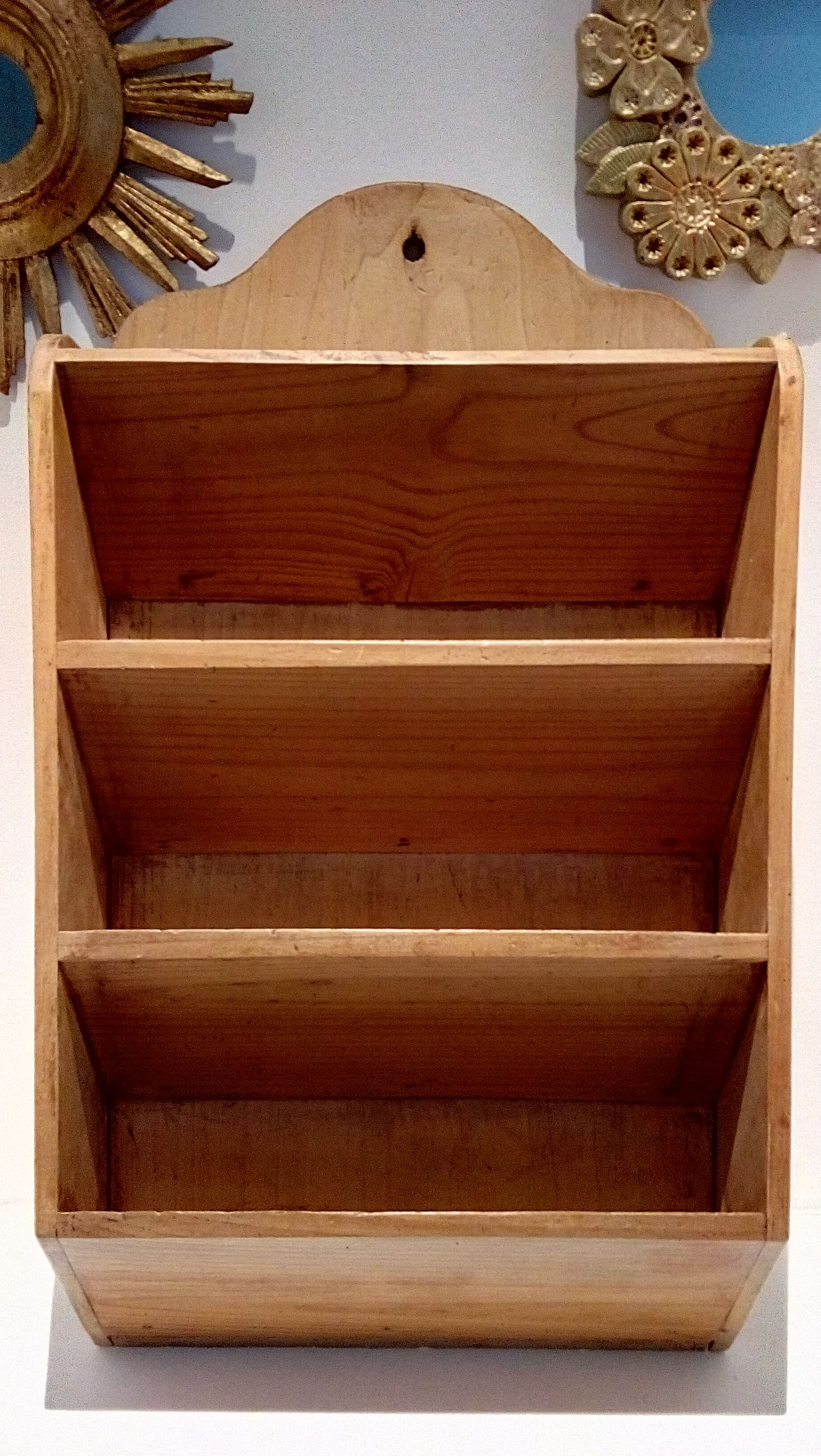 Letter holders made of raw wood