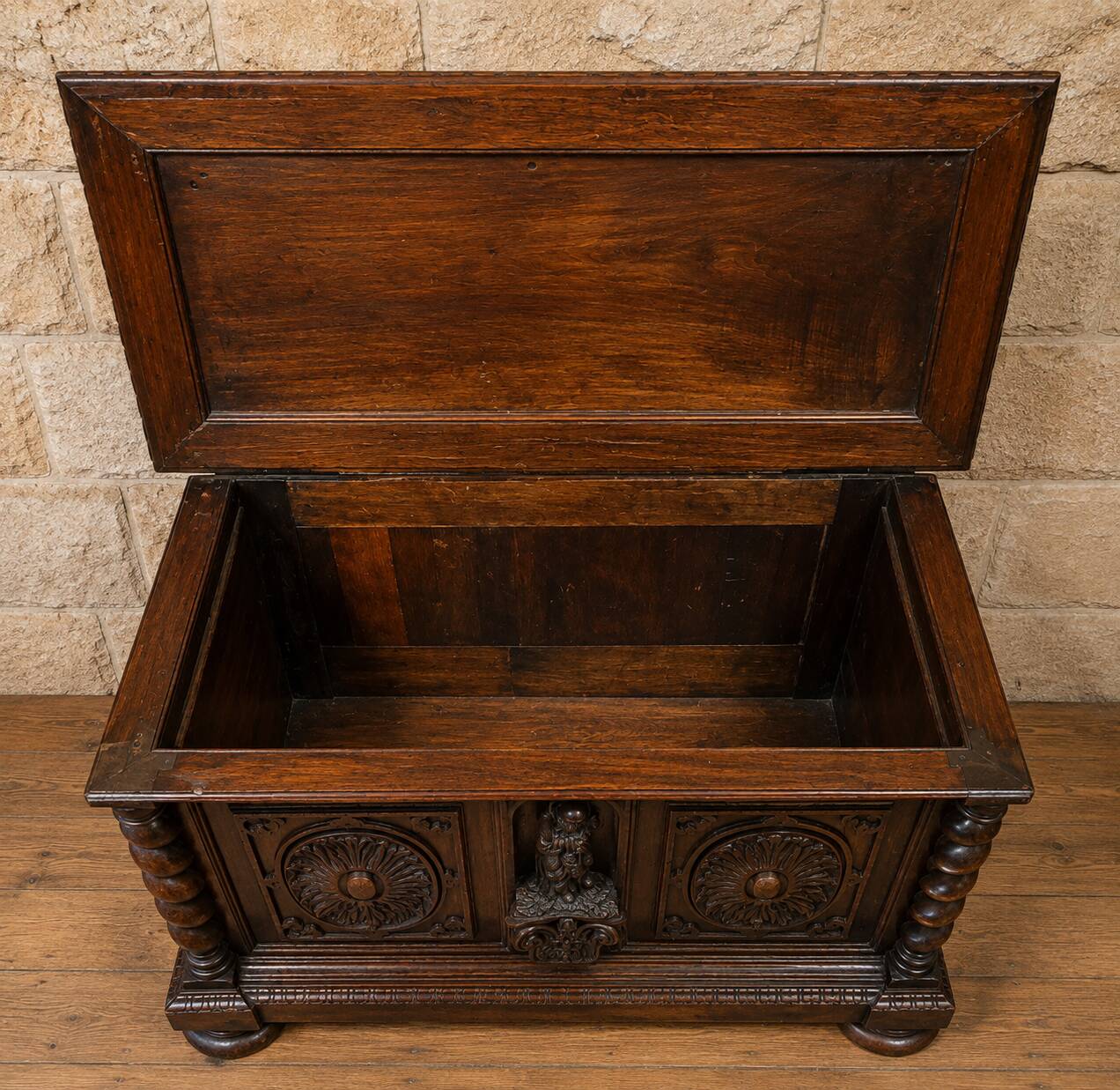 Carved wooden chest with twisted columns – Renaissance style