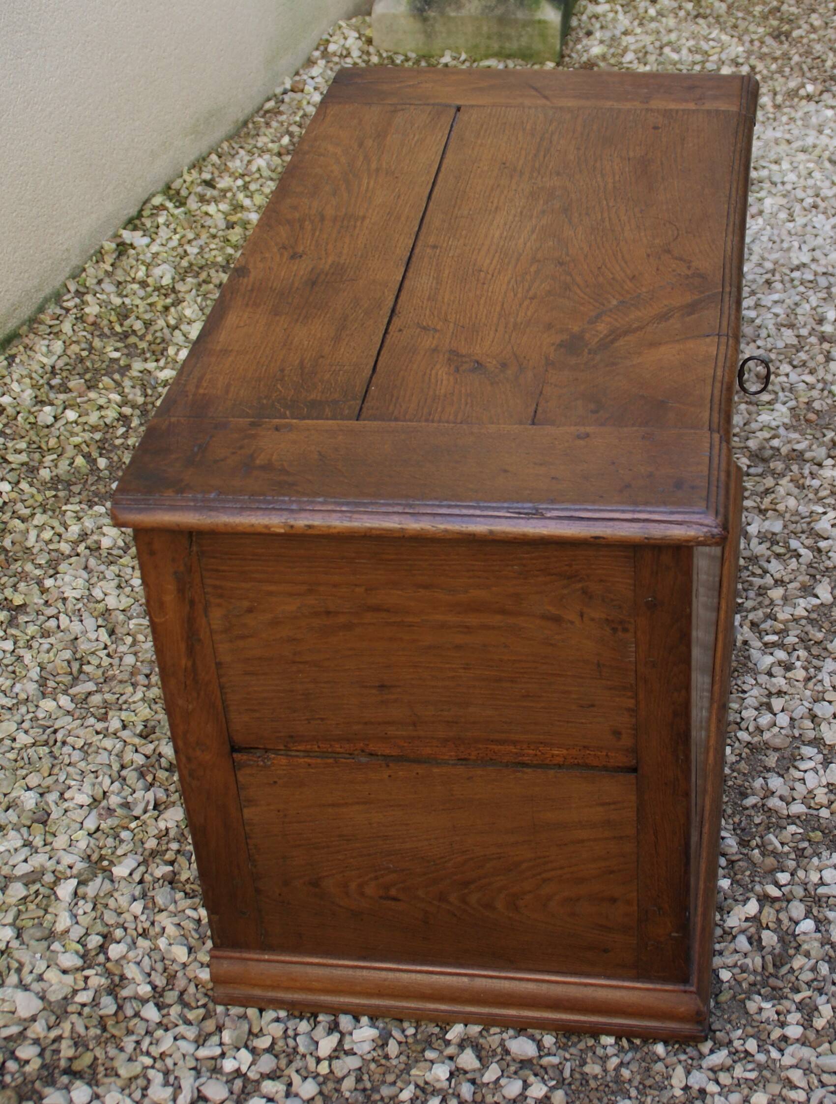 Small Chest Louis XIV - XVIII Century