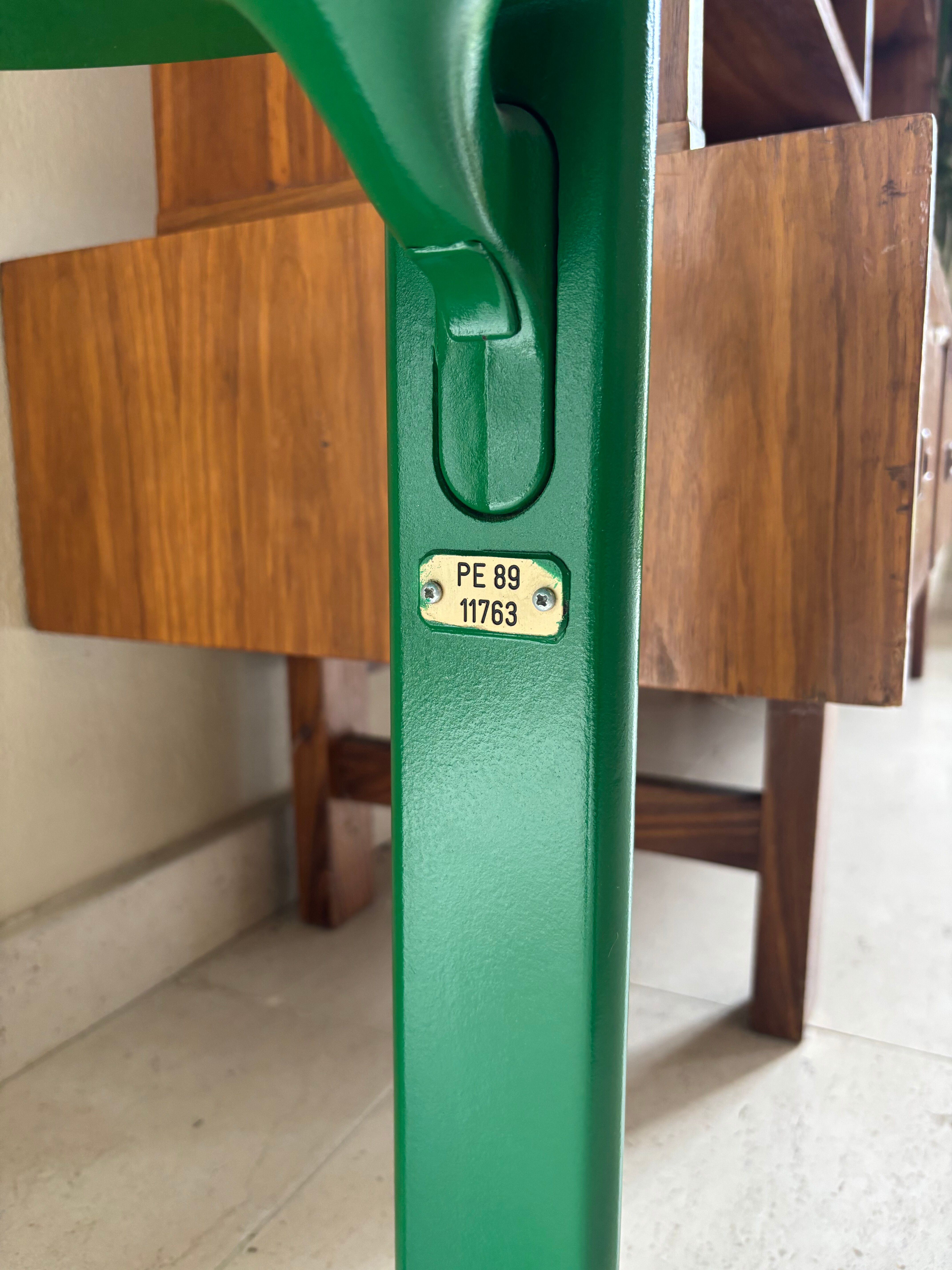Bruno Rey green chair