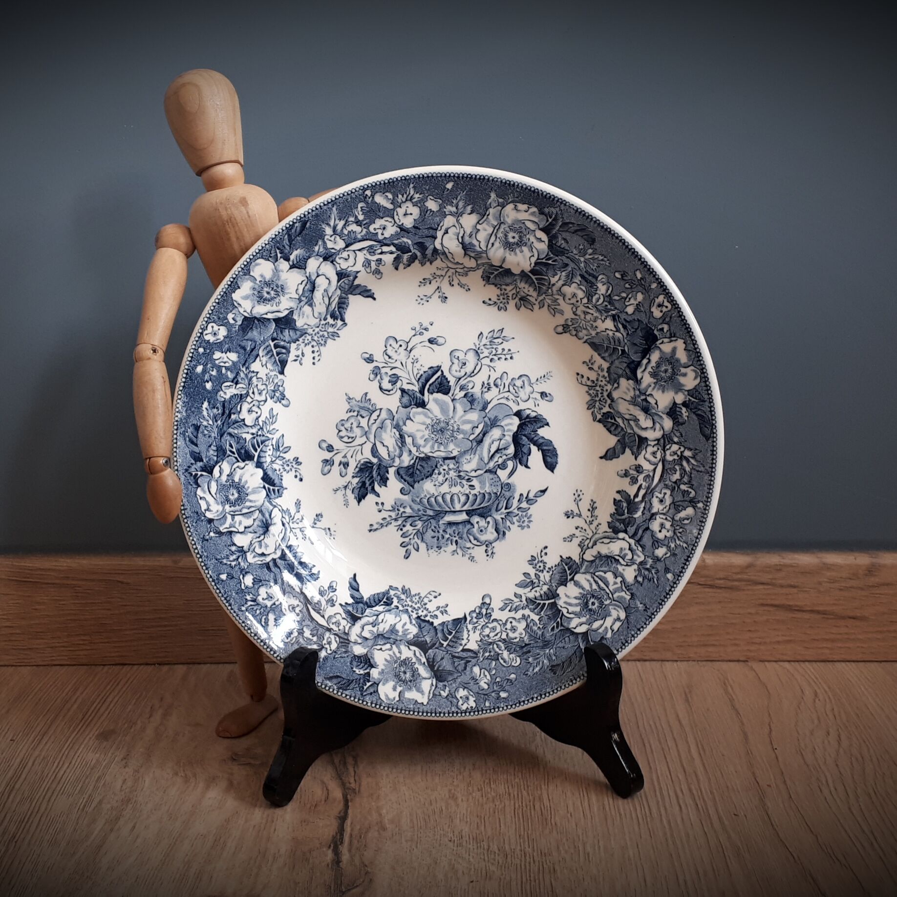 Deep plate REGOUT Balmopal