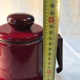 Vintage coffee maker in enamel and bakelite