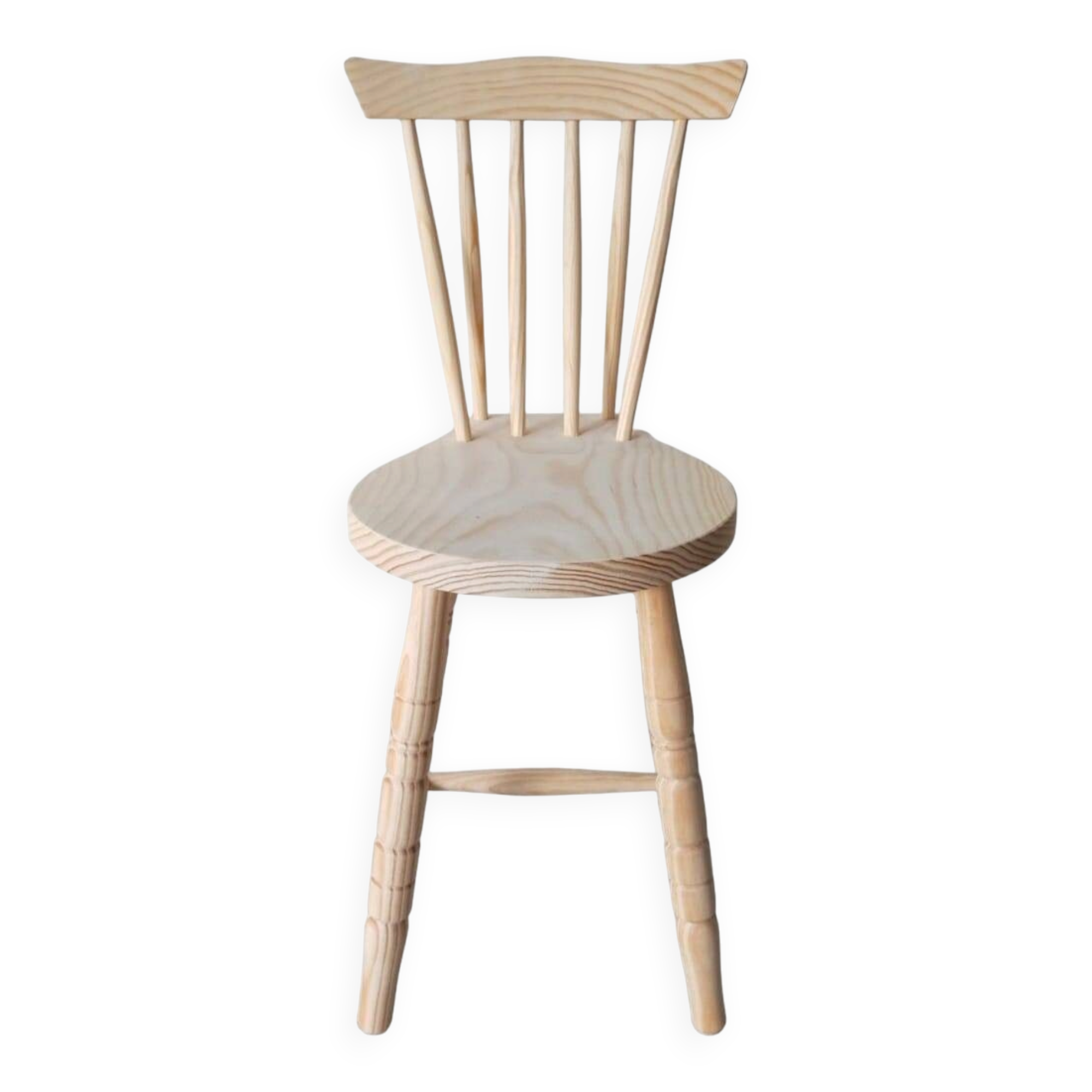 Chaise rétro en pin massif brut style Windsor